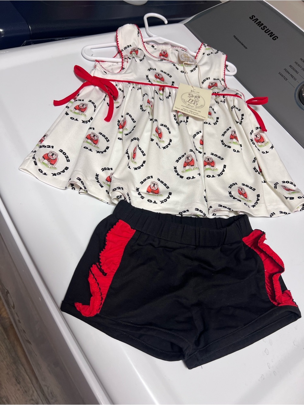 UGA Bulldogs Kids Matching Set - Cream & Black with Red Accents